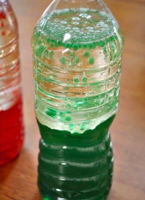 A make your own lava lamp is an easy and fun thing to make with your kids. We made them as part of our DIY summer camp at home, and I've even done it as a project in my kids' classrooms at school (it's always a big hit with their teachers!).