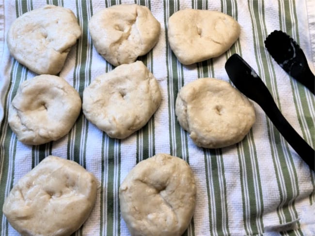 how to make bagels at home