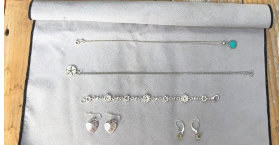 jewelry packing tips