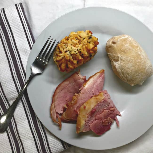 how to make baked ham in a slow cooker