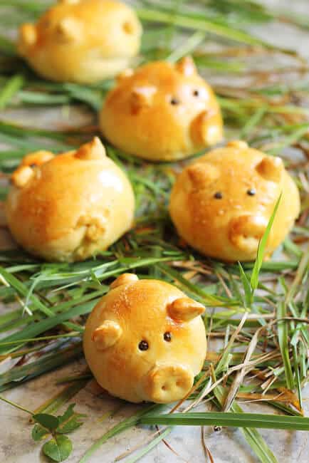 piggy buns wiht bacon jam