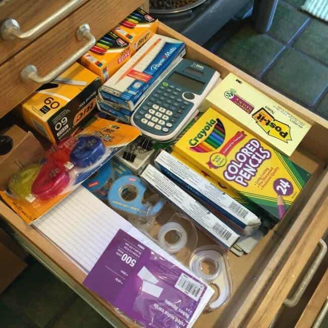 School Supplies for Middle and High School Years {What to have on hand &  how to keep it organized!} - MomOf6