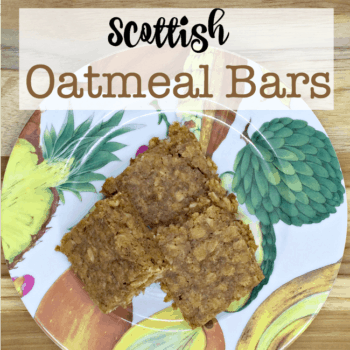 These Scottish Oatmeal Cookie Bars are so yummy- and packed with the power of oats! #Oatober #IC #ad