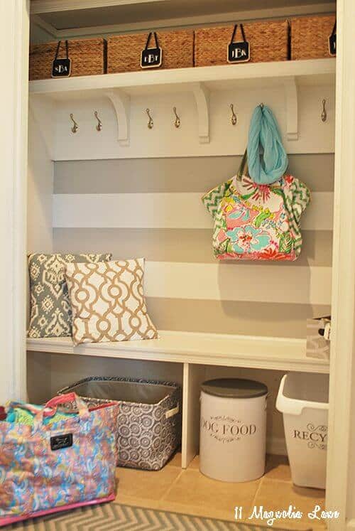 QUICK and PAINLESS Entryway Organizational Ideas for Families