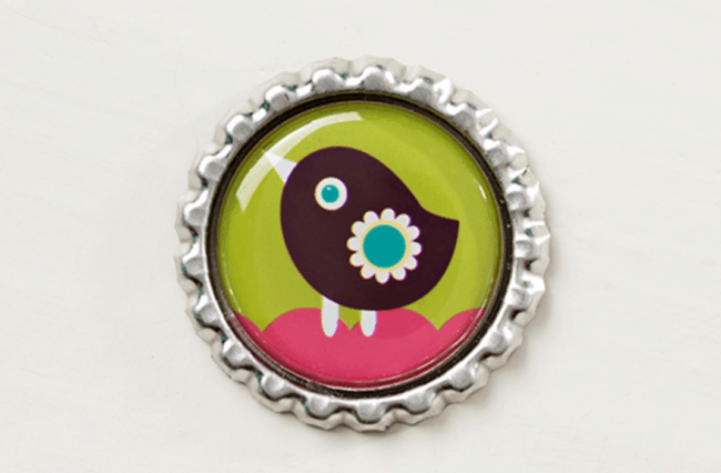 Looking for some great craft ideas for kids birthday parties? Here are 10 awesome birthday party crafts for tweens! Perfect for both the birthday party activity as well as the birthday party favor! craft idea for kids: locker magnets